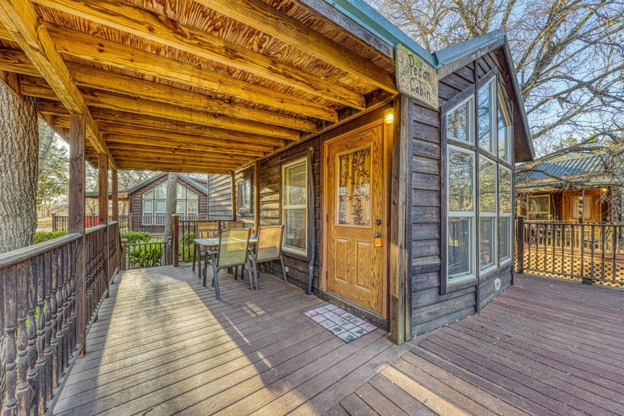 The Pecan @ Mendelbaum Winery Guest Cabins Villa Fredericksburg Dış mekan fotoğraf