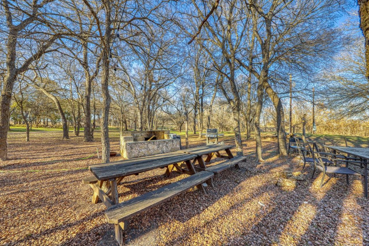 The Pecan @ Mendelbaum Winery Guest Cabins Villa Fredericksburg Dış mekan fotoğraf